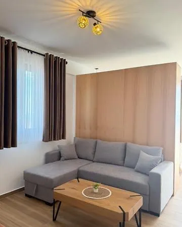 Filikuri Boutique * Χειμάρρα